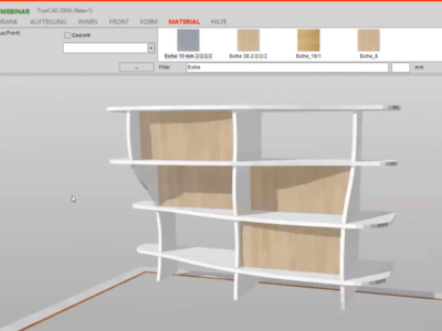 Freiformregal mit weißen Rahmen und hellen Holzrückwänden, bestehend aus drei Ebenen mit asymmetrischen Fächern